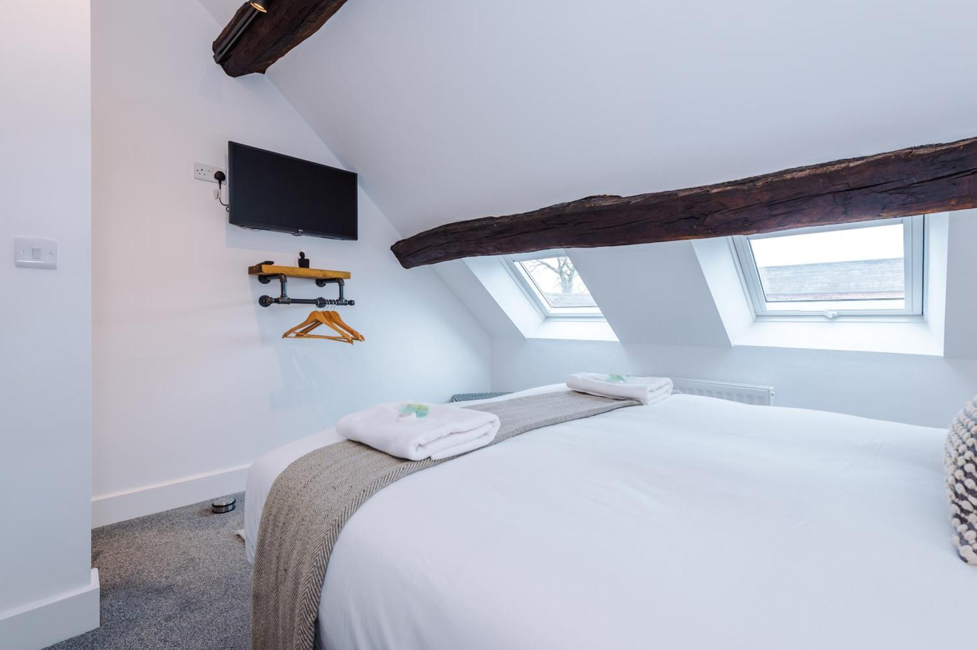 Number 21: A Breathtaking Chester Cottage With Parking Mollington  Eksteriør bilde